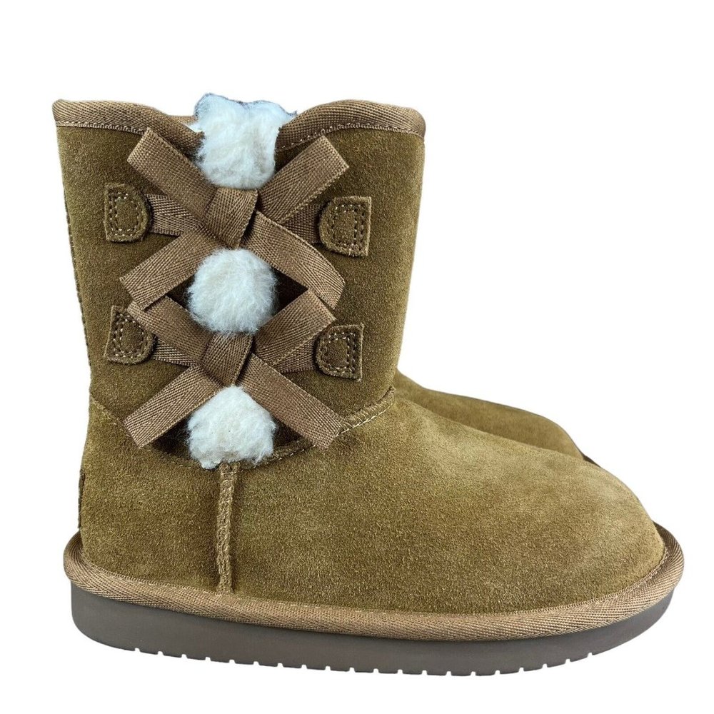 Koolaburra by UGG Girl's Victoria Short Chestnut Brown Suede Bow Boots Size 13
